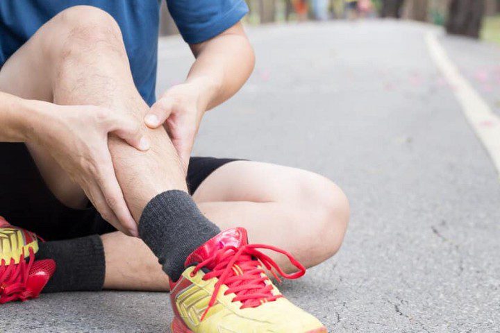 Shin Splints: Symptoms, Causes and Treatment